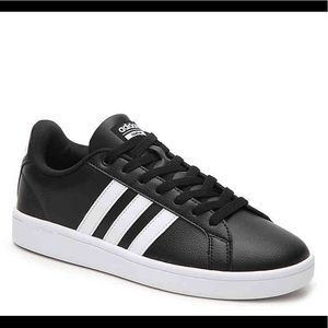 🖤 Adidas Black Cloudfoam Sneakers 🖤